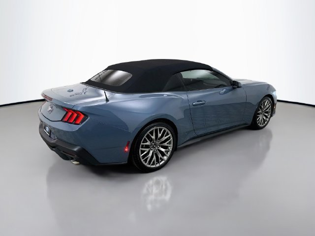 Used 2026 Ford Mustang Premium w/ Anti-Theft Package RWD image 7