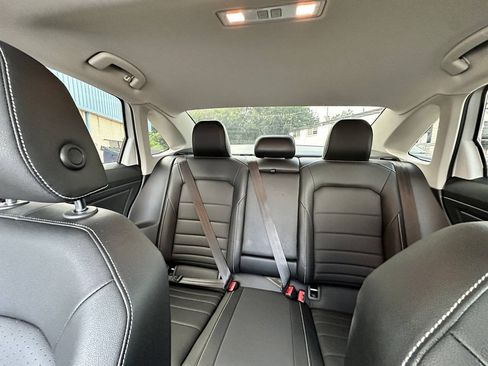 Used 2023 Volkswagen Jetta SE FWD image 46