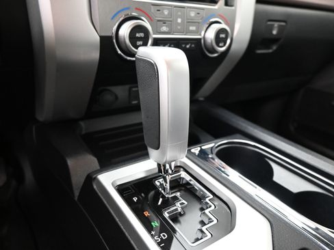 Used 2019 Toyota Tundra Limited image 15