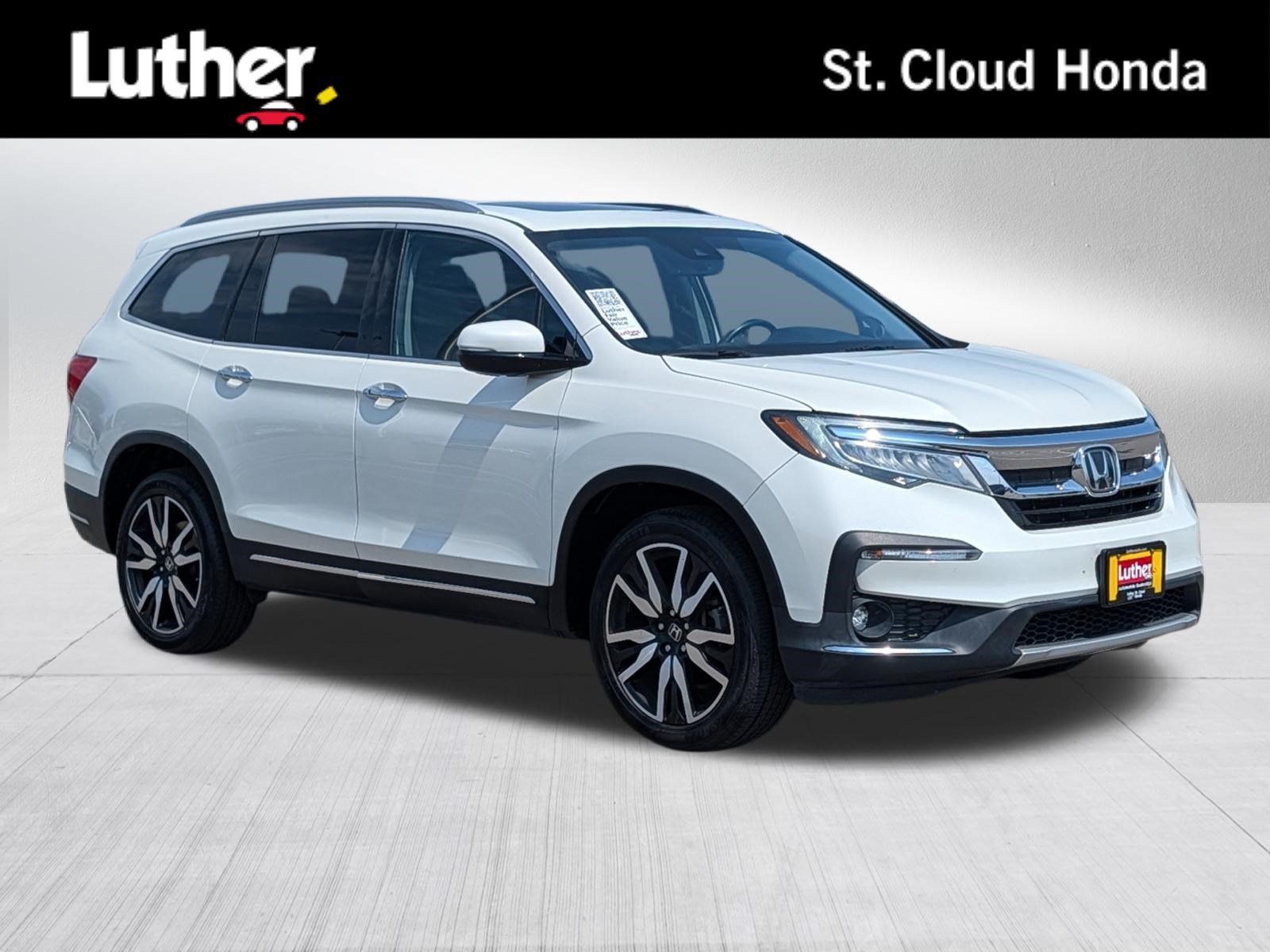 Used 2019 Honda Pilot Touring image 1