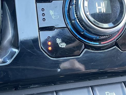 Used 2024 GMC Sierra 3500 Denali Ultimate image 25