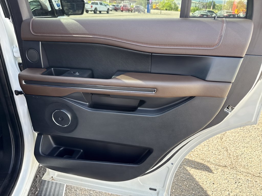 Used 2020 Ford Expedition King Ranch w/ Cargo Package AWD/4WD image 33