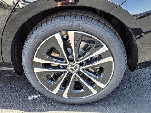 New 2025 Mercedes-Benz CLA 250 4MATIC image 10