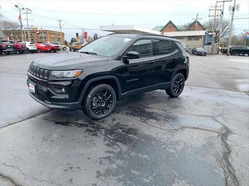 New 2025 Jeep Compass Latitude w/ Convenience Group image 4