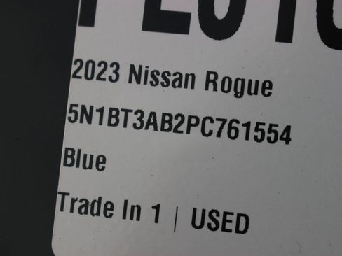 Used 2023 Nissan Rogue S AWD/4WD image 37
