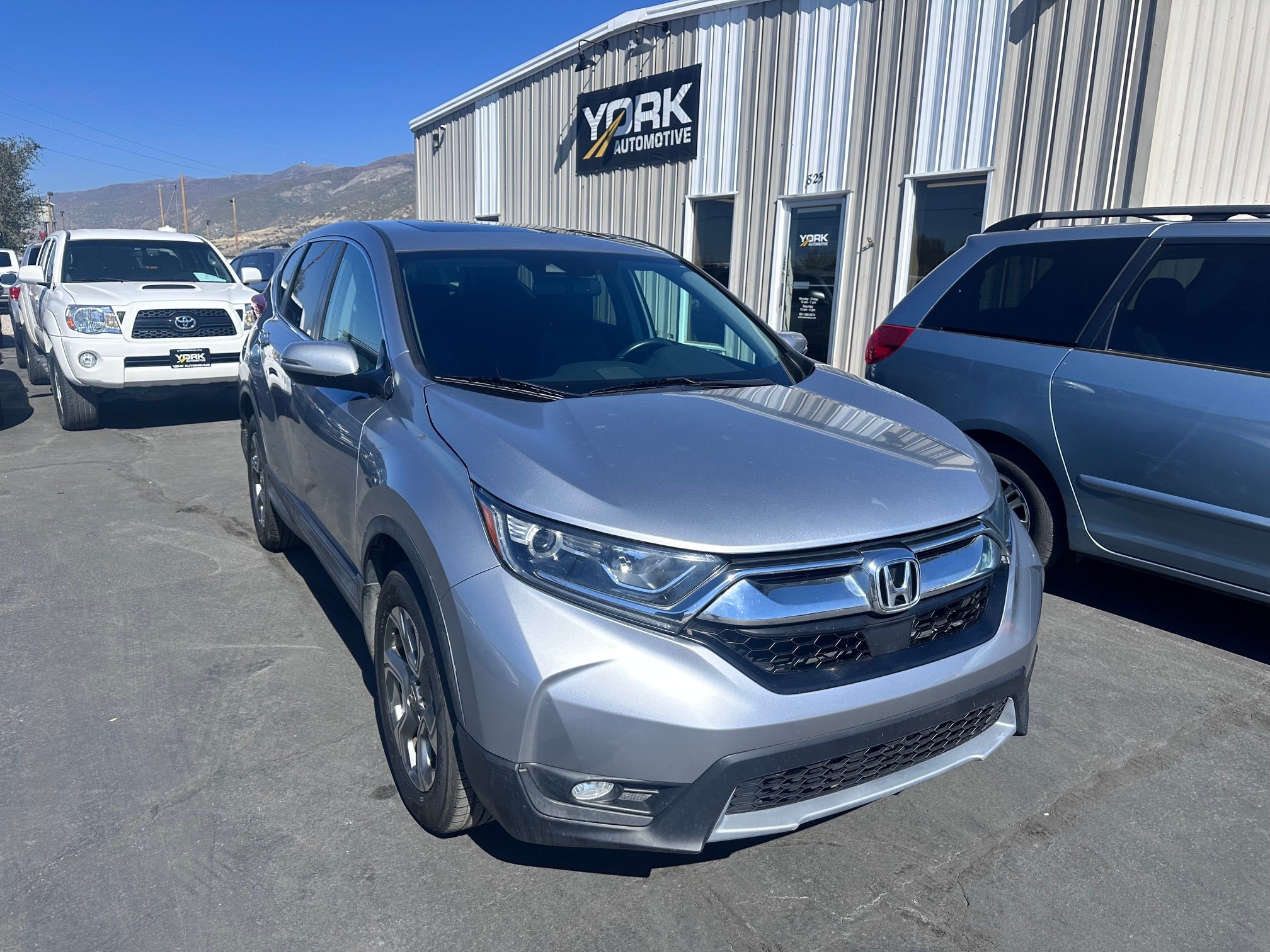 Used 2017 Honda CR-V EX-L image 1
