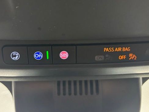 Used 2025 GMC Yukon Denali image 33