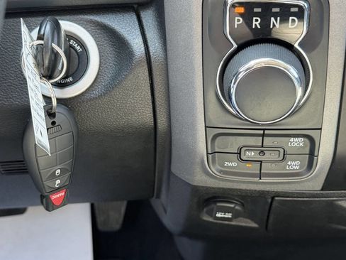 Used 2019 RAM 1500 Express image 22