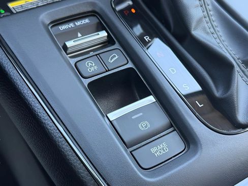 Certified 2024 Honda CR-V EX-L image 31