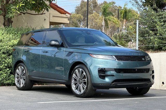 Certified 2025 Land Rover Range Rover Sport SE AWD/4WD image 7