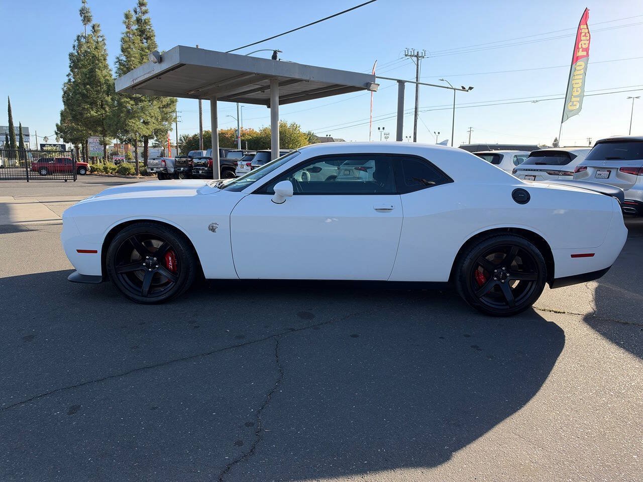 Used 2021 Dodge Challenger SRT Hellcat RWD image 9