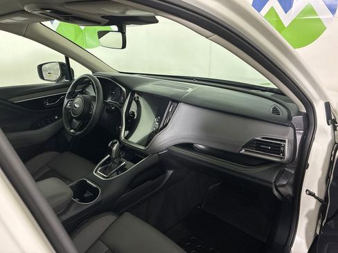 Used 2024 Subaru Outback Onyx Edition AWD/4WD image 32