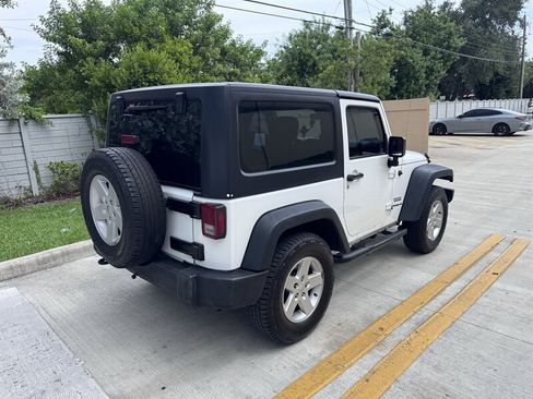 Used 2016 Jeep Wrangler Sport w/ Quick Order Package 24S AWD/4WD image 5