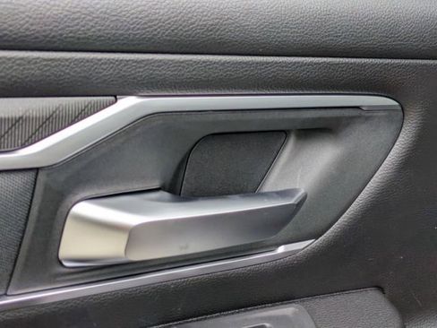 New 2026 RAM 1500 4x4 Crew Cab image 25