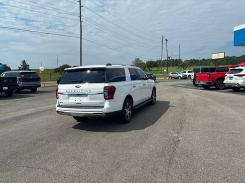 Used 2024 Ford Expedition Max Limited AWD/4WD image 24