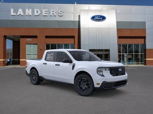 New 2026 Ford Maverick XLT FWD image 7