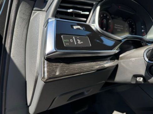 Certified 2025 Audi Q7 3.0T Prestige w/ Prestige Package image 20