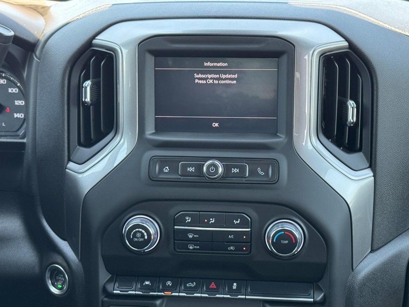Used 2025 Chevrolet Silverado 1500 Custom AWD/4WD image 13
