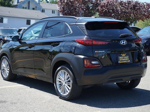 Used 2018 Hyundai Kona SEL AWD/4WD image 3