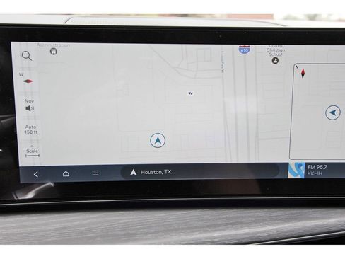 Certified 2025 Hyundai Santa Fe Limited image 13