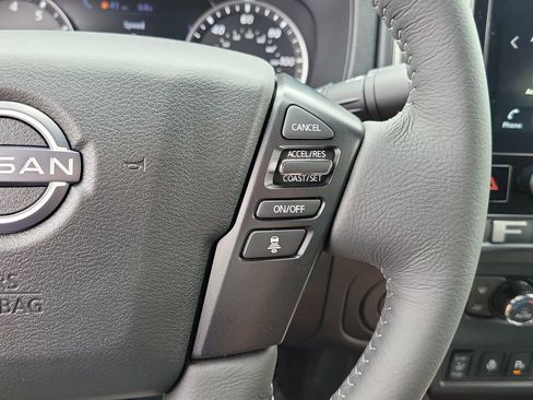 New 2026 Nissan Frontier SV w/ SV Convenience Package RWD image 9
