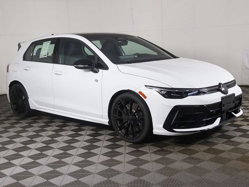 Used 2026 Volkswagen Golf R AWD/4WD image 51