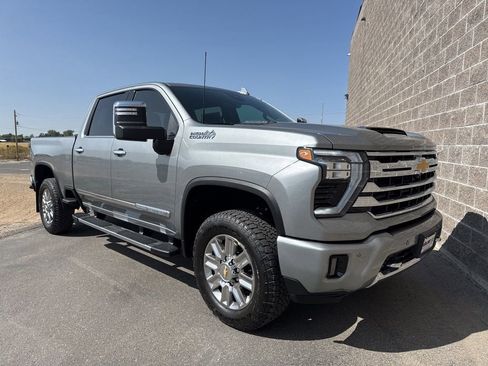 New 2026 Chevrolet Silverado 2500 High Country w/ Technology Package AWD/4WD image 4