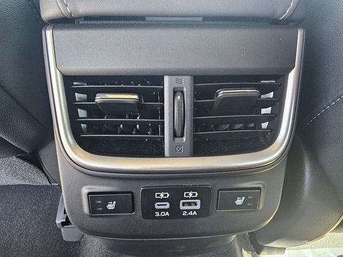 Used 2025 Subaru Legacy Limited AWD/4WD image 20