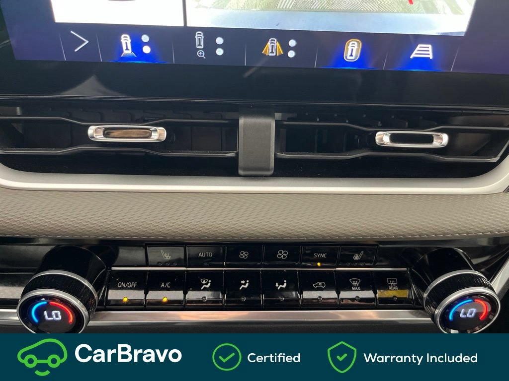 Certified 2025 Chevrolet Equinox LT w/ Convenience Package II AWD/4WD image 29