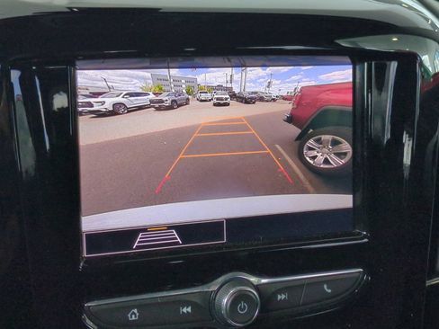 Used 2020 Chevrolet Traverse LS AWD/4WD image 27