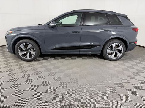 Certified 2025 Audi Q6 e-tron Premium Plus w/ Premium Plus AWD/4WD image 2