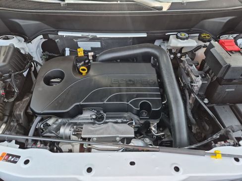 Used 2025 Chevrolet Equinox LT FWD image 29