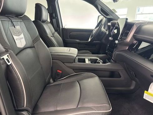 New 2026 RAM 2500 Limited image 28