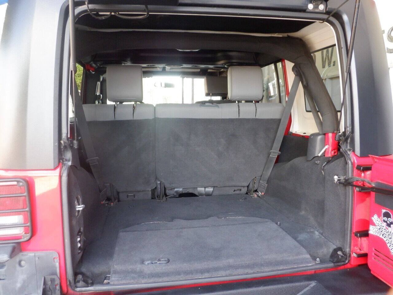 Used 2008 Jeep Wrangler Unlimited Rubicon w/ PWR Convenience Group AWD/4WD image 13