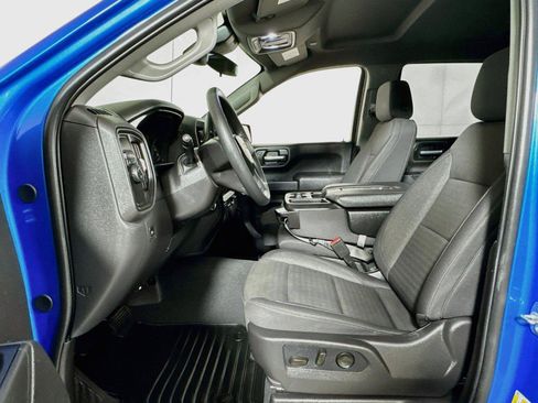 Certified 2026 Chevrolet Silverado 1500 Custom RWD image 18