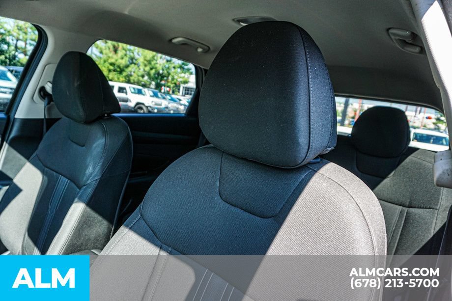 Used 2025 Hyundai Tucson SEL FWD image 17