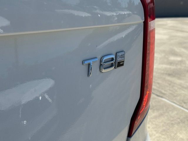 Certified 2025 Volvo XC90 T8 Plus AWD/4WD image 40