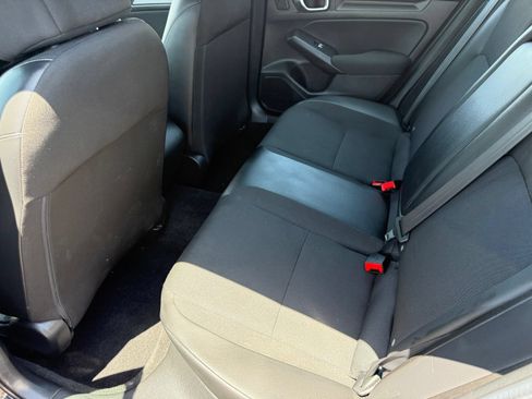 Used 2025 Honda Civic Sport image 26