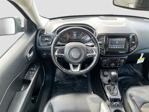 Used 2020 Jeep Compass Latitude image 20