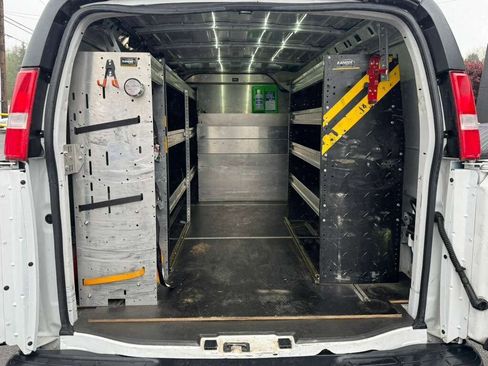 Used 2020 Chevrolet Express 2500 w/ Driver Convenience Package image 36