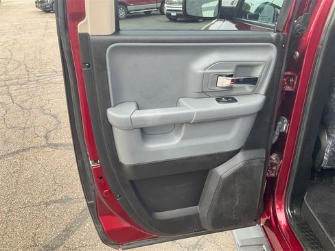 Used 2019 RAM 1500 Classic Warlock image 23