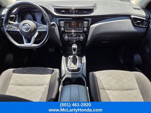 Used 2021 Nissan Rogue Sport SV FWD image 13