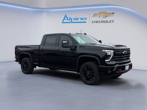 New 2026 Chevrolet Silverado 2500 LTZ w/ LTZ Plus Package AWD/4WD image 7
