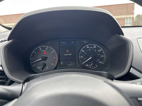 Used 2024 Nissan Altima 2.5 S image 31