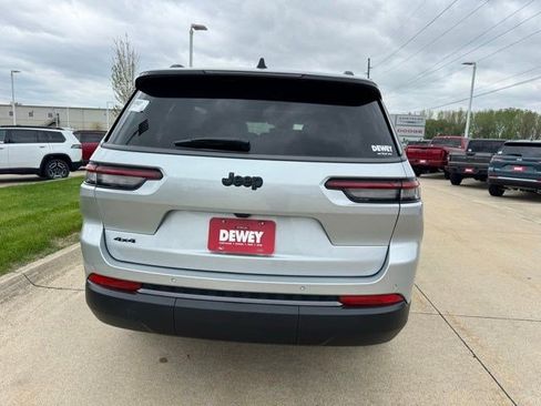 New 2026 Jeep Grand Cherokee L 4WD image 6