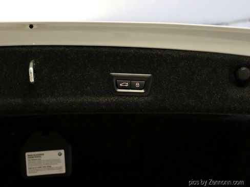 Certified 2025 BMW 330i xDrive Sedan image 30