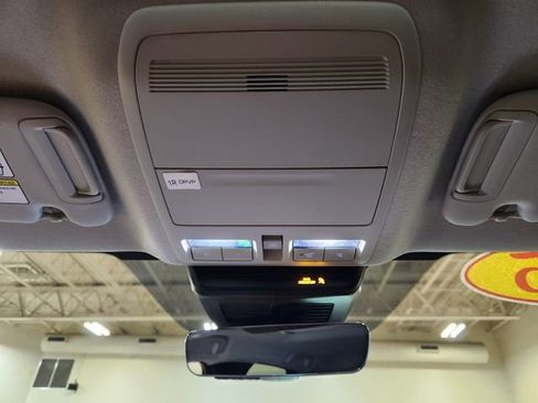 Used 2025 MAZDA CX-30 2.5 Turbo w/ Premium Plus Pkg image 18