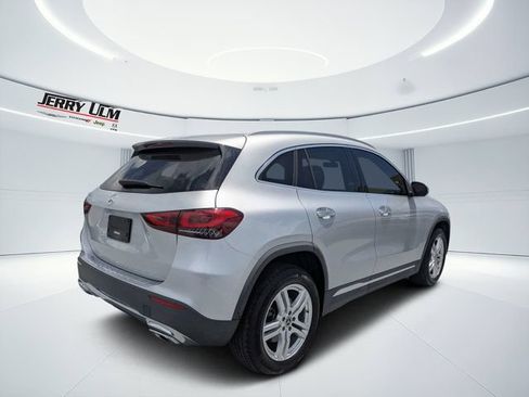 Used 2021 Mercedes-Benz GLA 250 image 3