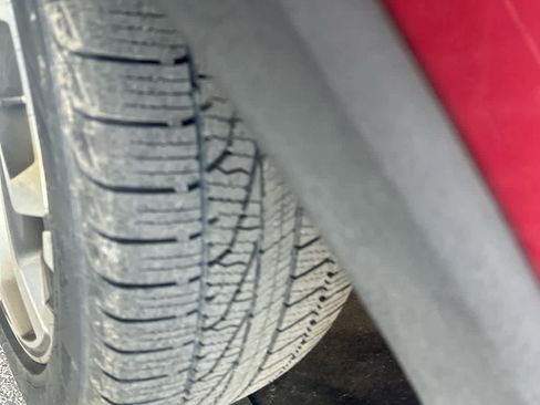 Used 2018 GMC Terrain SLT w/ Preferred Package image 2