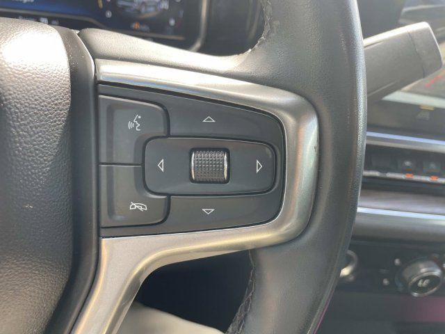 Used 2023 Chevrolet Silverado 1500 LT AWD/4WD image 35